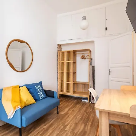 Mestalla River דירה *