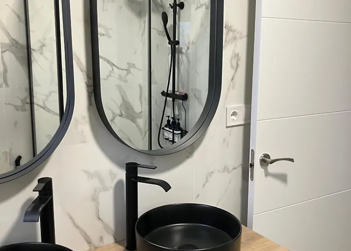 Mestalla River Apartman *